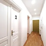 Old Town - 5 Bedrooms Soltyka S2 Апартаменты *