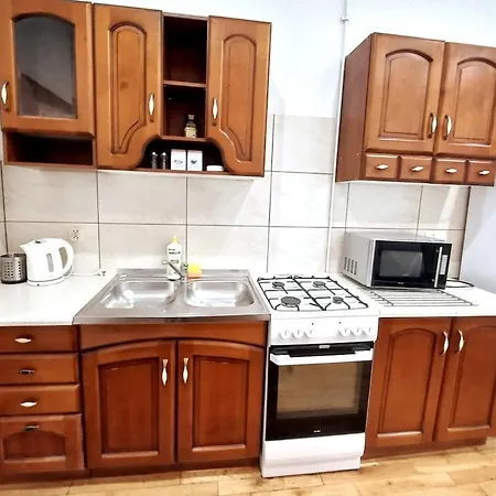 Old Town - 5 Bedrooms Soltyka S2 * Krakow