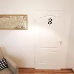 Old Town - 5 Bedrooms Soltyka S2 Apartment Krakow