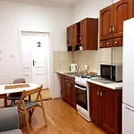 Old Town - 5 Bedrooms Soltyka S2 * Krakow